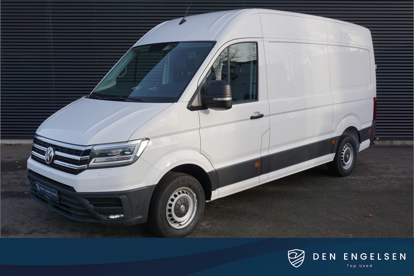 Volkswagen Crafter - 35 140pk Automaat L3H3/L2H2 Apple Carplay Camera Navigatie ACC Cruise control Stoelverwarm - AutoWereld.nl