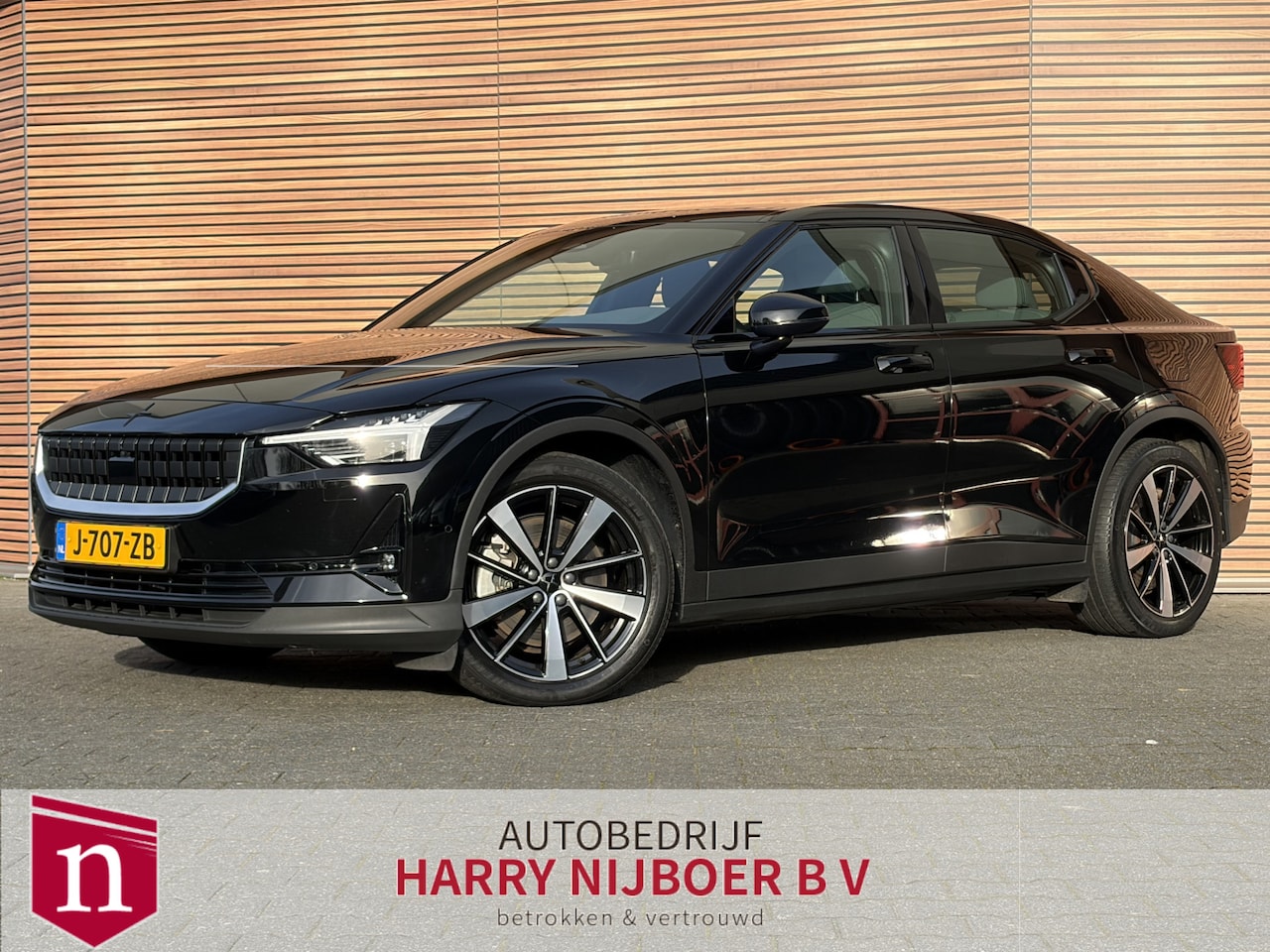 Polestar 2 - Long Range Dual Motor Launch Edition 78kWh Harman/Kardon / Panoramadak / 360 Camera - AutoWereld.nl
