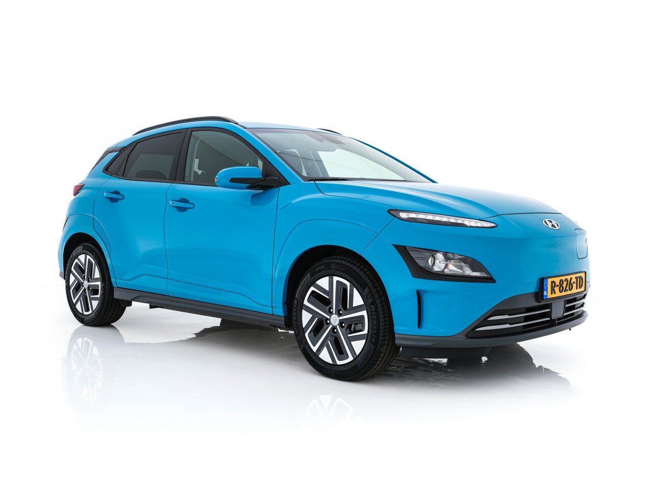 Hyundai Kona Electric - EV Fashion 39 kWh [ 3-Fase ] {SOH-100%} (INCL-BTW) Aut.*HEATPUMP | HEAD-UP | NAVI-FULLMAP - AutoWereld.nl
