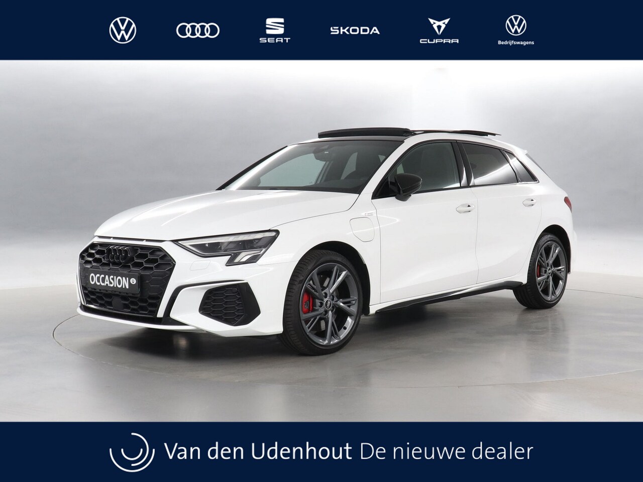 Audi A3 Sportback - 45 TFSI e 245pk PHEV S edition / Panoramadak / B&O / Camera - AutoWereld.nl