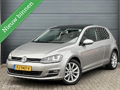 Volkswagen Golf - 1.4 TSI ACT Highline | Pano | PDC |
