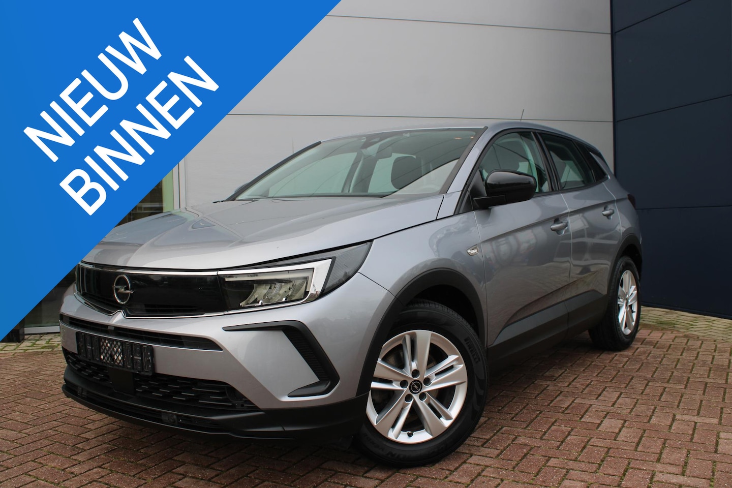 Opel Grandland - 1.2 Turbo 130pk Edition Airco/ECC Cruise Carplay Zeer mooi - AutoWereld.nl