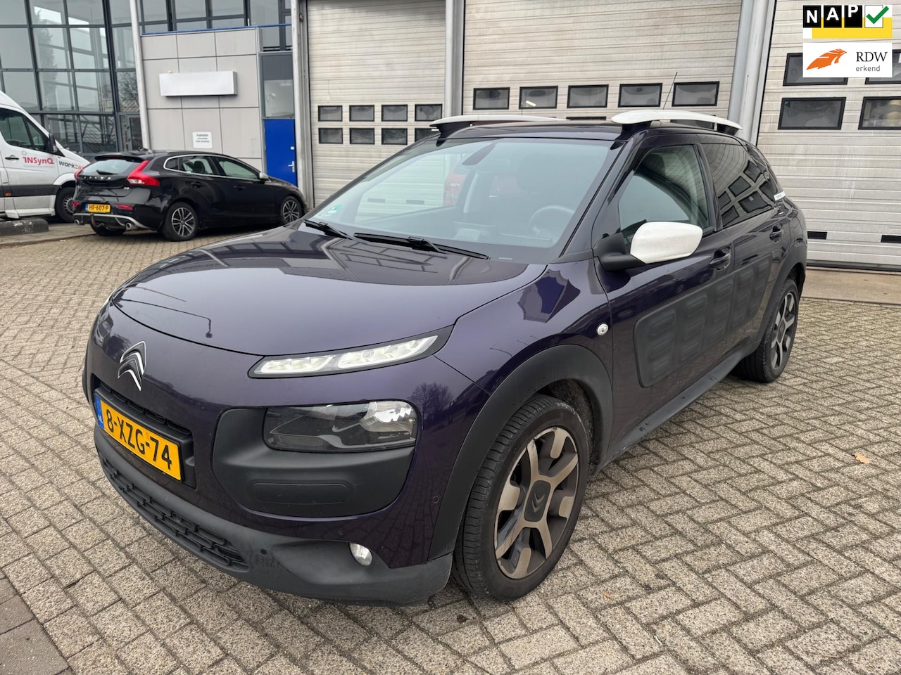 Citroën C4 Cactus - 1.2 e-VTi Shine AUTOMAAT, CAMERA,LED - AutoWereld.nl