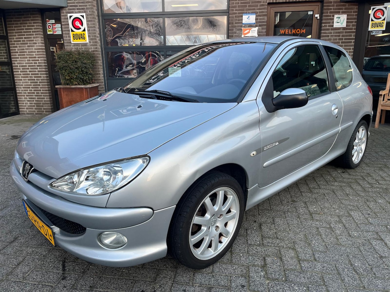 Peugeot 206 - 1.6 16V Quicksilver Airco apk tot 20-01-2027 - AutoWereld.nl