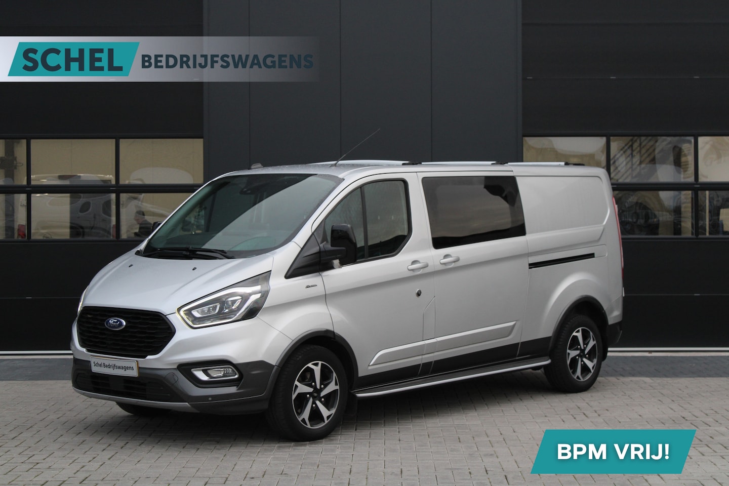 Ford Transit Custom - 320 2.0 TDCI L2H1 Active DC 2x Schuifdeur - Trekhaak - Stoelverwarming - ACC - Blindspot - - AutoWereld.nl