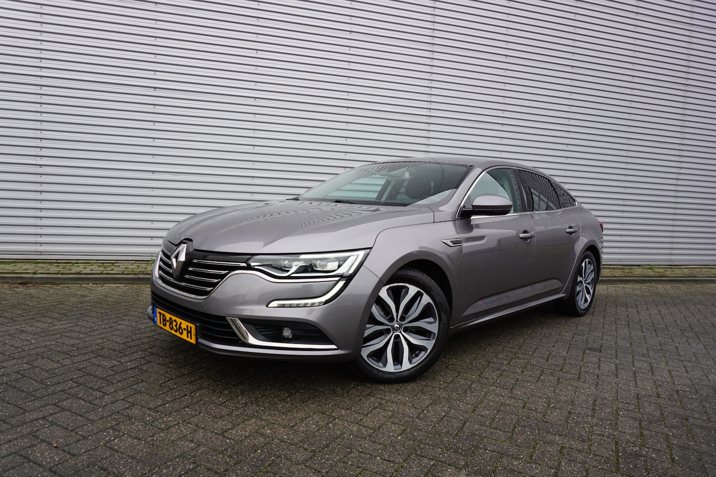 Renault Talisman - 1.6 TCe Intens AUTOMAAT - Climate / Navi / Cruise / Leder / LED / Camera / BOSE / Lm velge - AutoWereld.nl