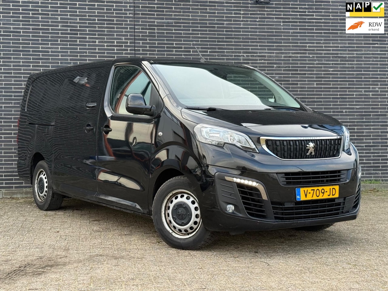 Peugeot Expert - 231S 2.0 BlueHDI 120 Premium Pack 231S 2.0 BlueHDI 120 Premium Pack Euro 6, Airco, Cruise! - AutoWereld.nl