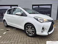 Toyota Yaris - 1.0 VVT-i DEALERONDERHOUDEN AIRCO 102000KM