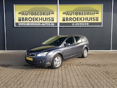 Ford Focus Wagon - 1.6-16V Ghia