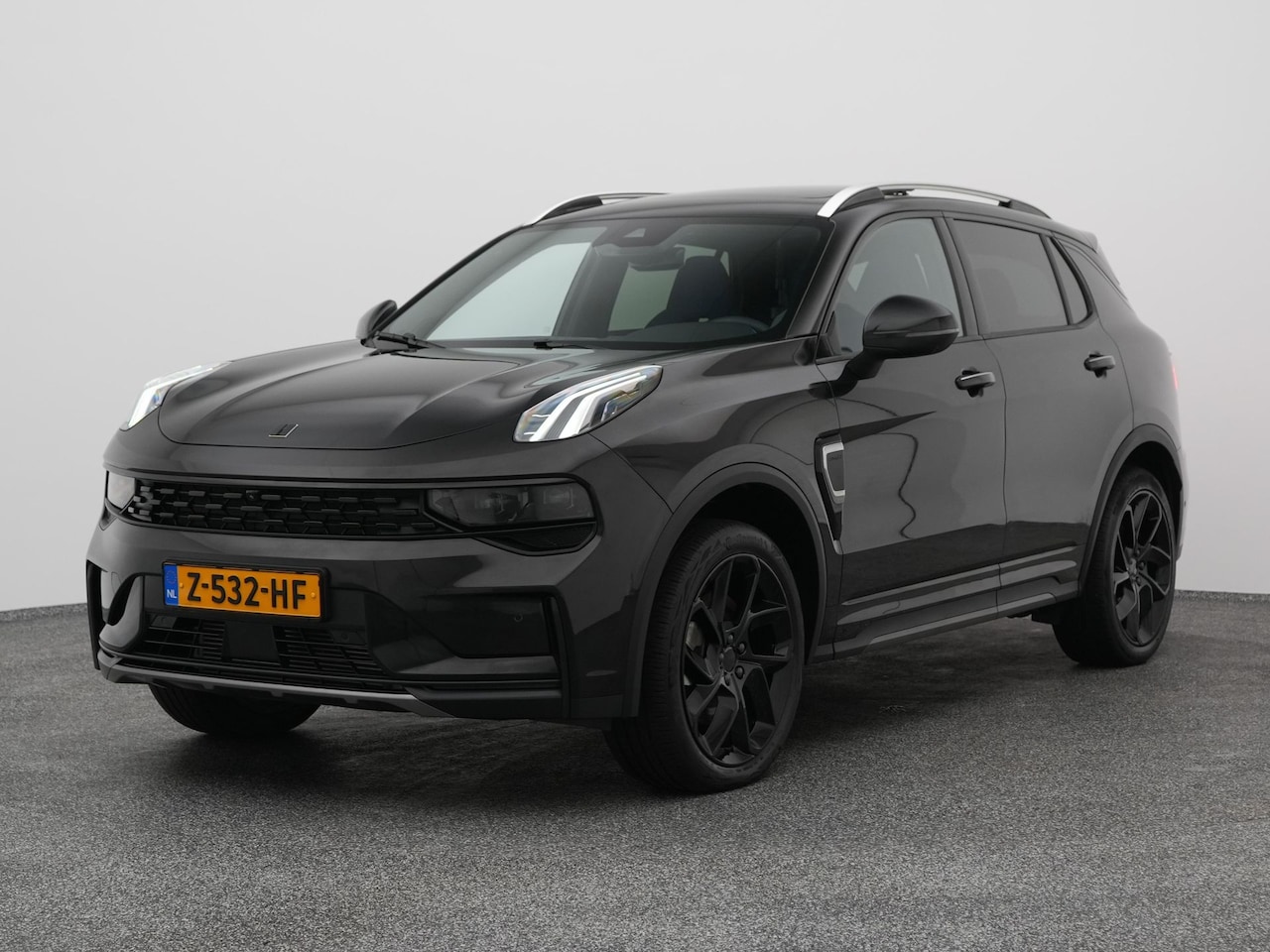 Lynk & Co 01 - 1.5 Plug-in Hybrid | 360° | BLACK | ZWARTE HEMEL | STUURVERWARMING | NLD AUTO - AutoWereld.nl