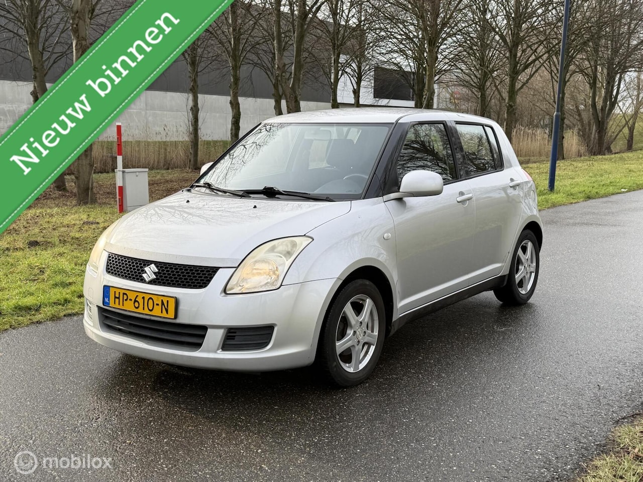Suzuki Swift - 1.3 Comfort*SCHERM*NEW APK 1/27*STOELVERWARMING - AutoWereld.nl