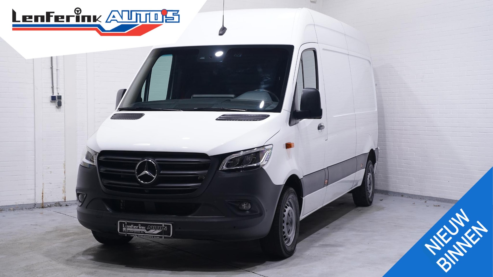 Mercedes-Benz Sprinter - 315 CDI 150 pk Aut.L2H2 Adapt. Cruise, 360 Camera Navi, LED Koplampen, Laadruimte Pakket, - AutoWereld.nl