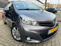 Toyota Yaris - 1.3 VVT-i Dynamic Automaat camera keyless klima