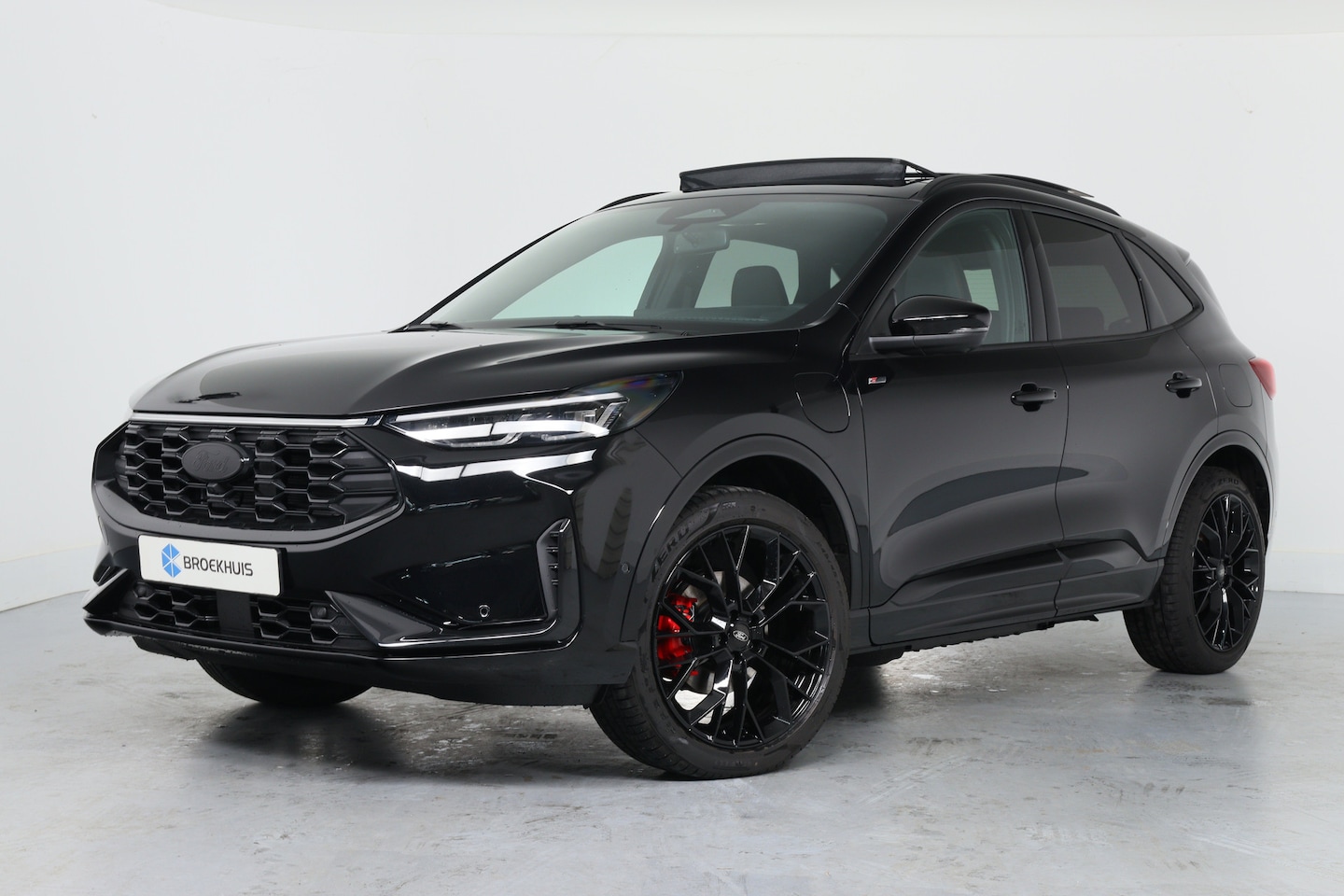 Ford Kuga - 2.5 PHEV ST-Line X | Trekhaak Elek. Wegklapbaar | Elek. Panoramadak | Winter Pack | Matrix - AutoWereld.nl