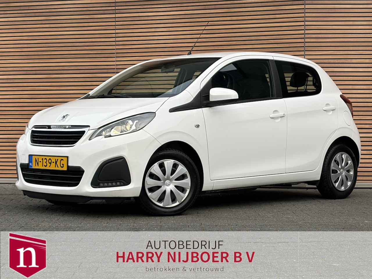Peugeot 108 - 1.0 e-VTi Active Bluetooth / Airco / 5 deuren - AutoWereld.nl