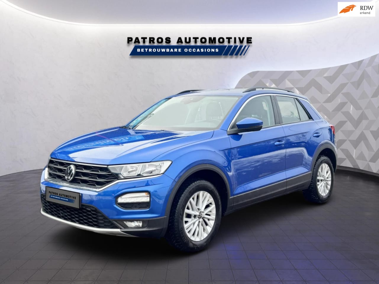 Volkswagen T-Roc - 1.0 TSI Style | Navi | Moderne SUV met hoge zit - AutoWereld.nl