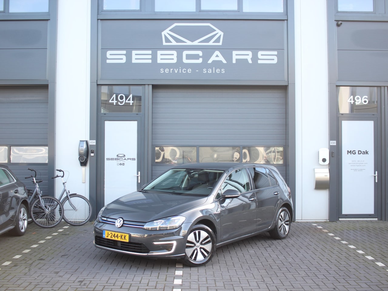Volkswagen e-Golf - e-Golf Warmtepomp, Virtual display, Carplay, ACC - AutoWereld.nl