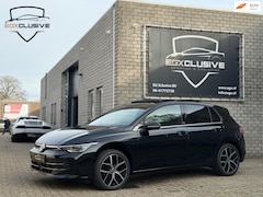 Volkswagen Golf - 1.5 eTSI Life Edition Pano/HUD/Alcantara