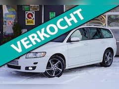 Volvo V50 - 2.0 R-Design Pro Ed. Leder/Airco/Cruise/Winterpak