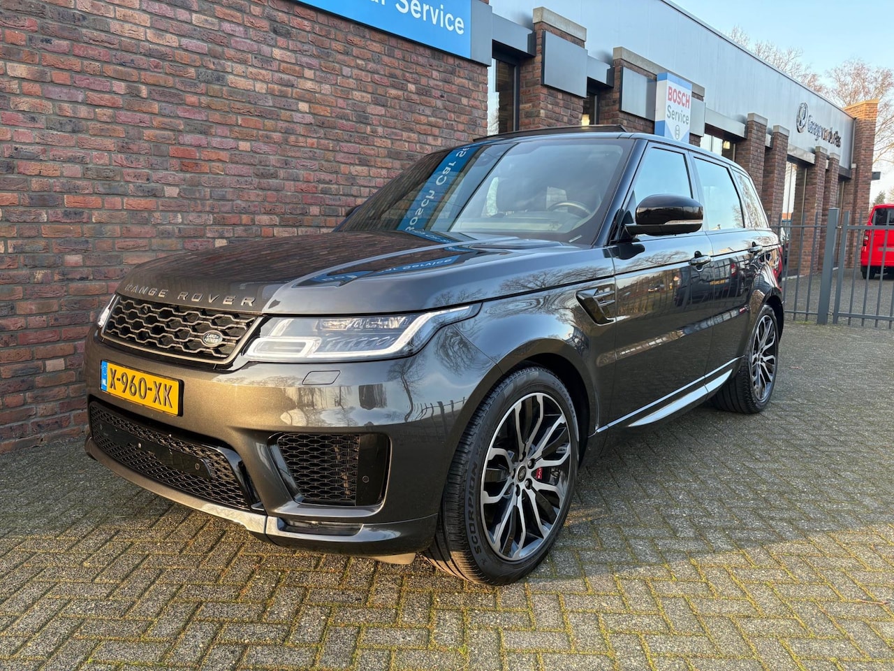 Land Rover Range Rover Sport - P400e HSE|Panoramadak| 24maanden Garantie| Trekhaak - AutoWereld.nl