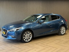 Mazda 3 - 3 2.0 SkyActiv-G 120 GT-M ACC CAMERA PARKEERSENSOREN VOOR EN ACHTER NAVI STUUR/STOELVERWAR