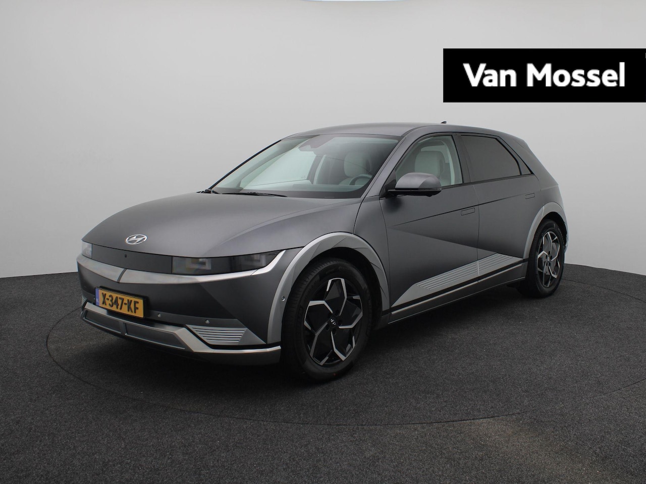 Hyundai IONIQ 5 - Lounge 77.4 kWh | Trekhaak l Carplay/Android auto l Leder bekleding l Stoel & Stuurverwarm - AutoWereld.nl