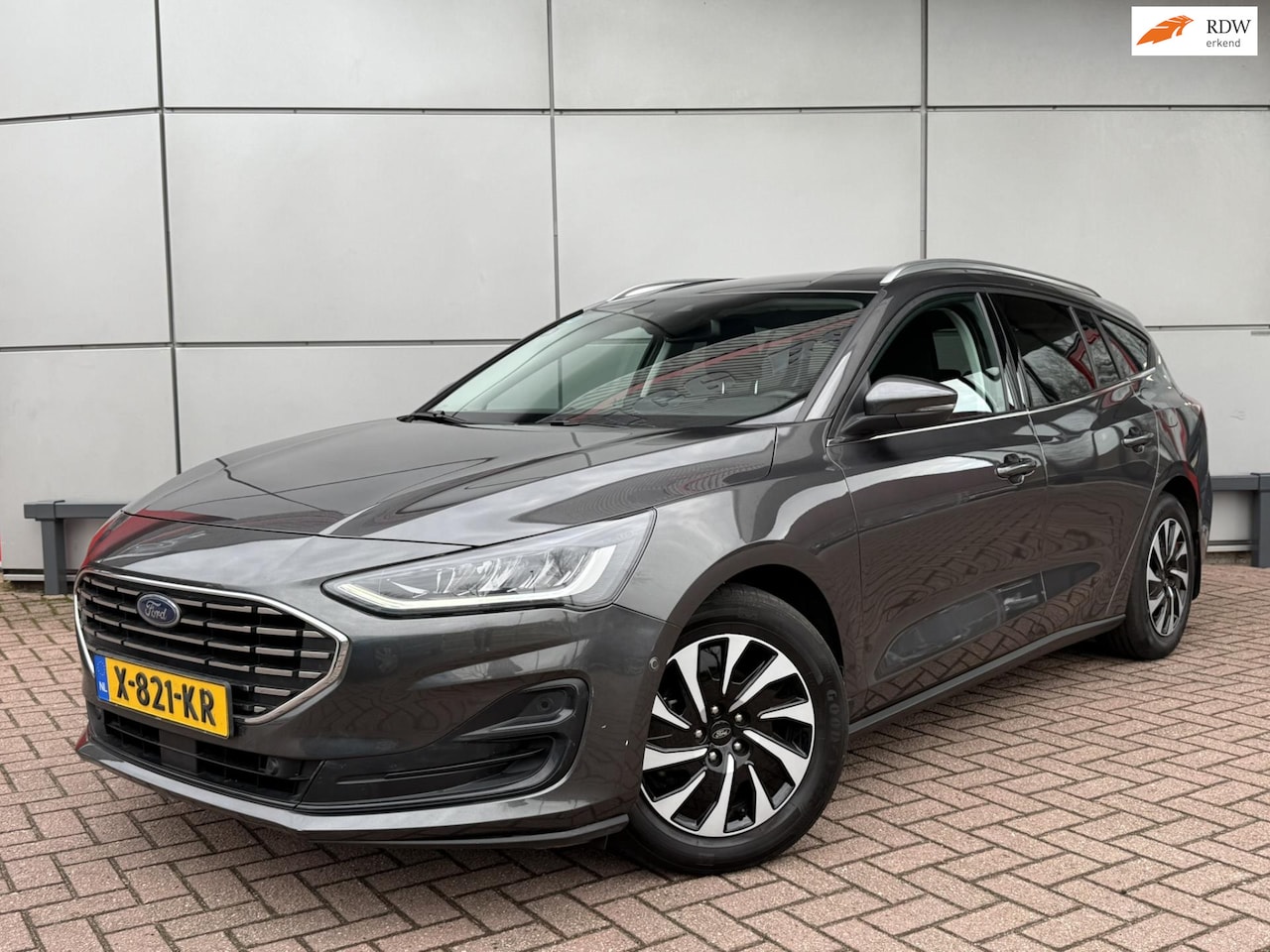 Ford Focus Wagon - 1.0 EcoBoost Hybrid Titanium Style 1.0 EcoBoost Hybrid Titanium Style - AutoWereld.nl
