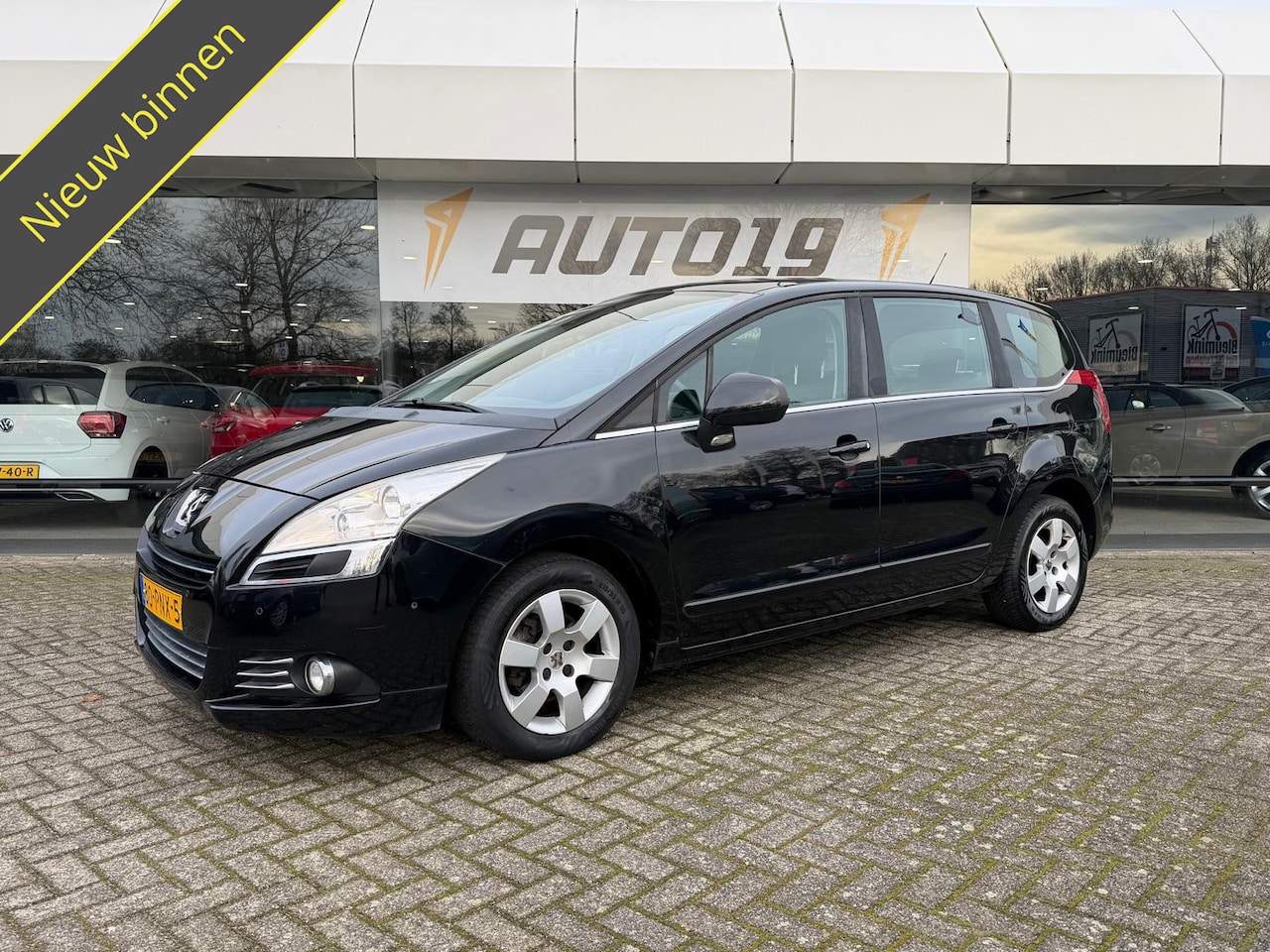 Peugeot 5008 - 1.6 VTi ST 5p. 1.6 VTi ST 5p. - AutoWereld.nl