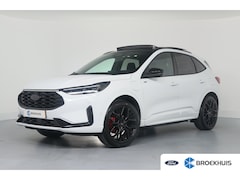 Ford Kuga - Plug-In Hybrid ST-Line X | Trekhaak Elek. Wegklapbaar | Elek. Panoramadak | Winter Pack |