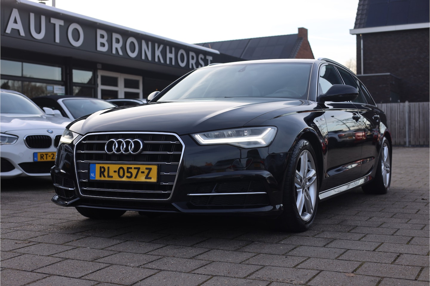 Audi A6 Avant - 2.0 TDI ULTRA S-LINE EDITION I TREKHAAK I NL AUTO I - AutoWereld.nl