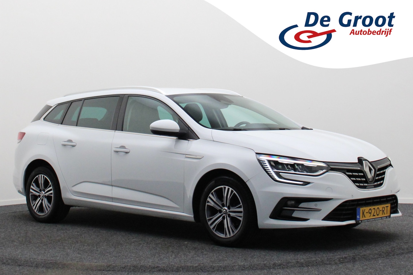 Renault Mégane Estate - 1.3 TCe Intens LED, Keyless, Apple Carplay, Climate, Cruise, PDC - AutoWereld.nl