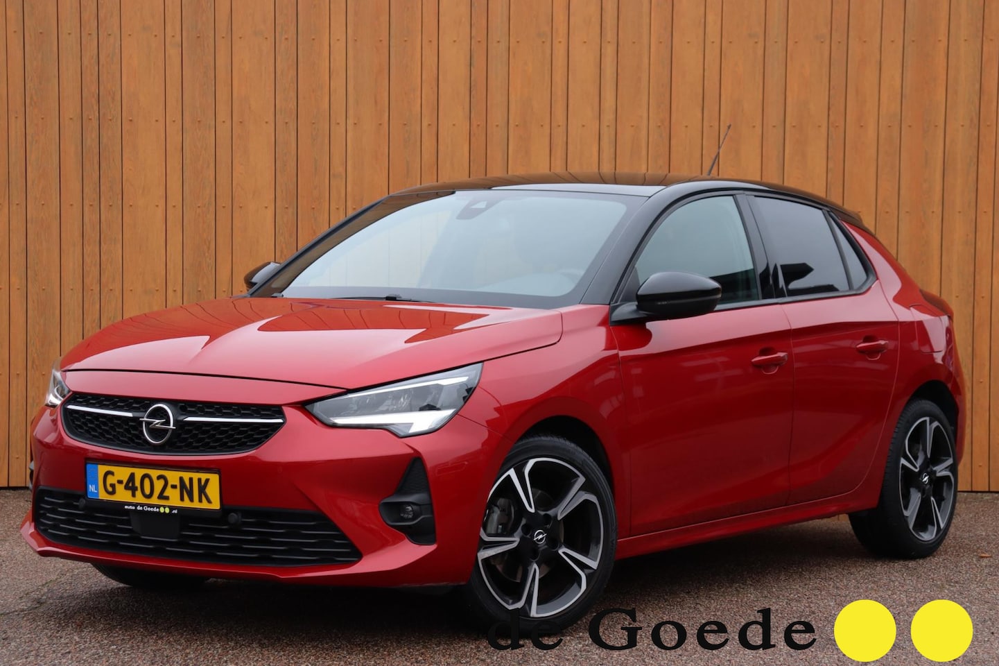Opel Corsa - 1.2 GS Line org.NL panoramadak + zwart dak stoel+stuur verwarming - AutoWereld.nl