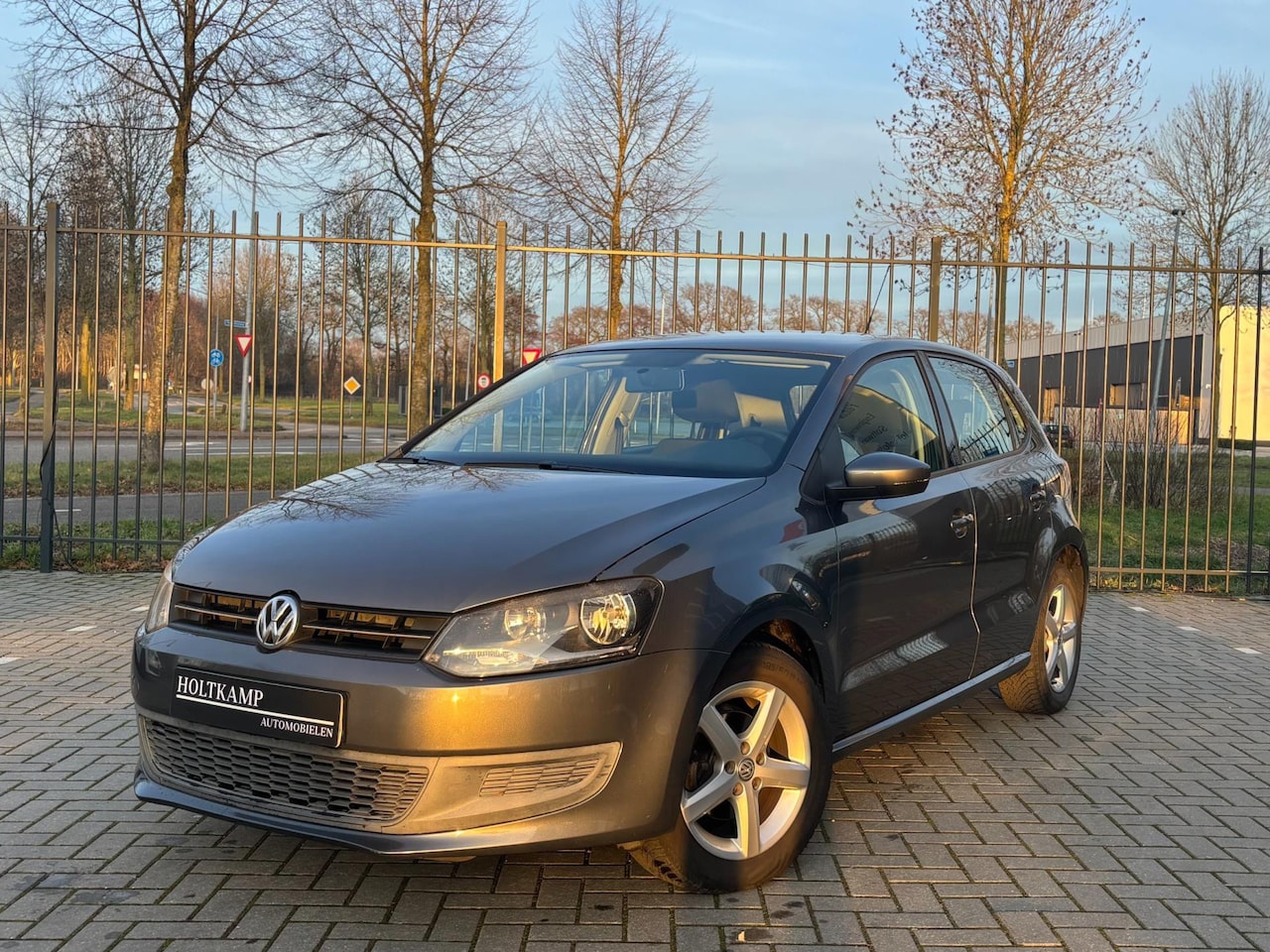 Volkswagen Polo - 1.2-12V Comfortline | CARPLAY | AIRCO | PDC | 5 DEURS - AutoWereld.nl