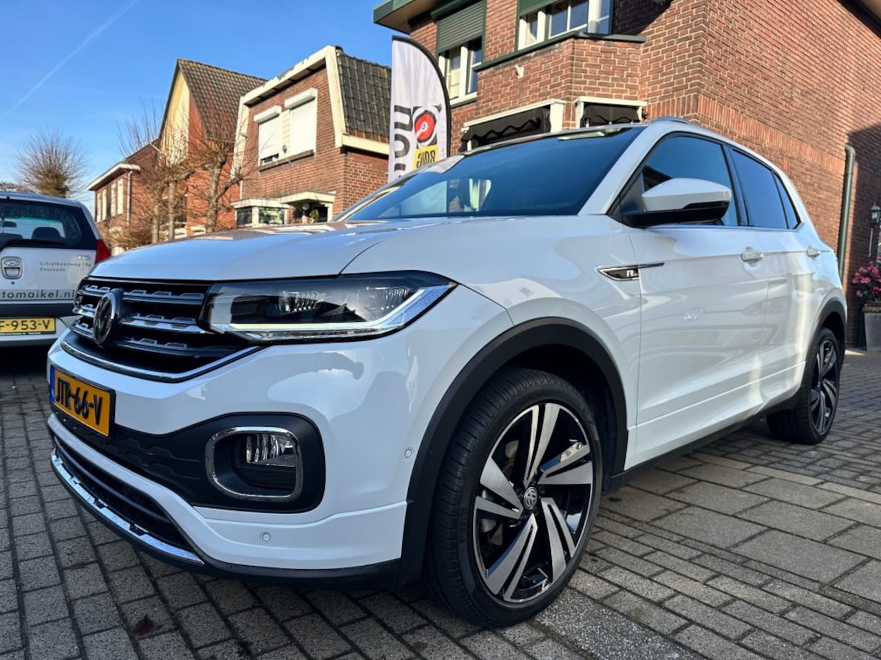 Volkswagen T-Cross - 1.5 TSI STYLE BNS  R-LINE van binnen en buiten - AutoWereld.nl