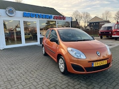 Renault Twingo - 1.2 AUTHENTIQUE, AIRCO, zeer mooie auto