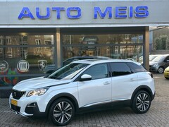 Peugeot 3008 - 1.2 PURETECH ALLURE Camera Cruise Telefoon Trekhaak Panorama
