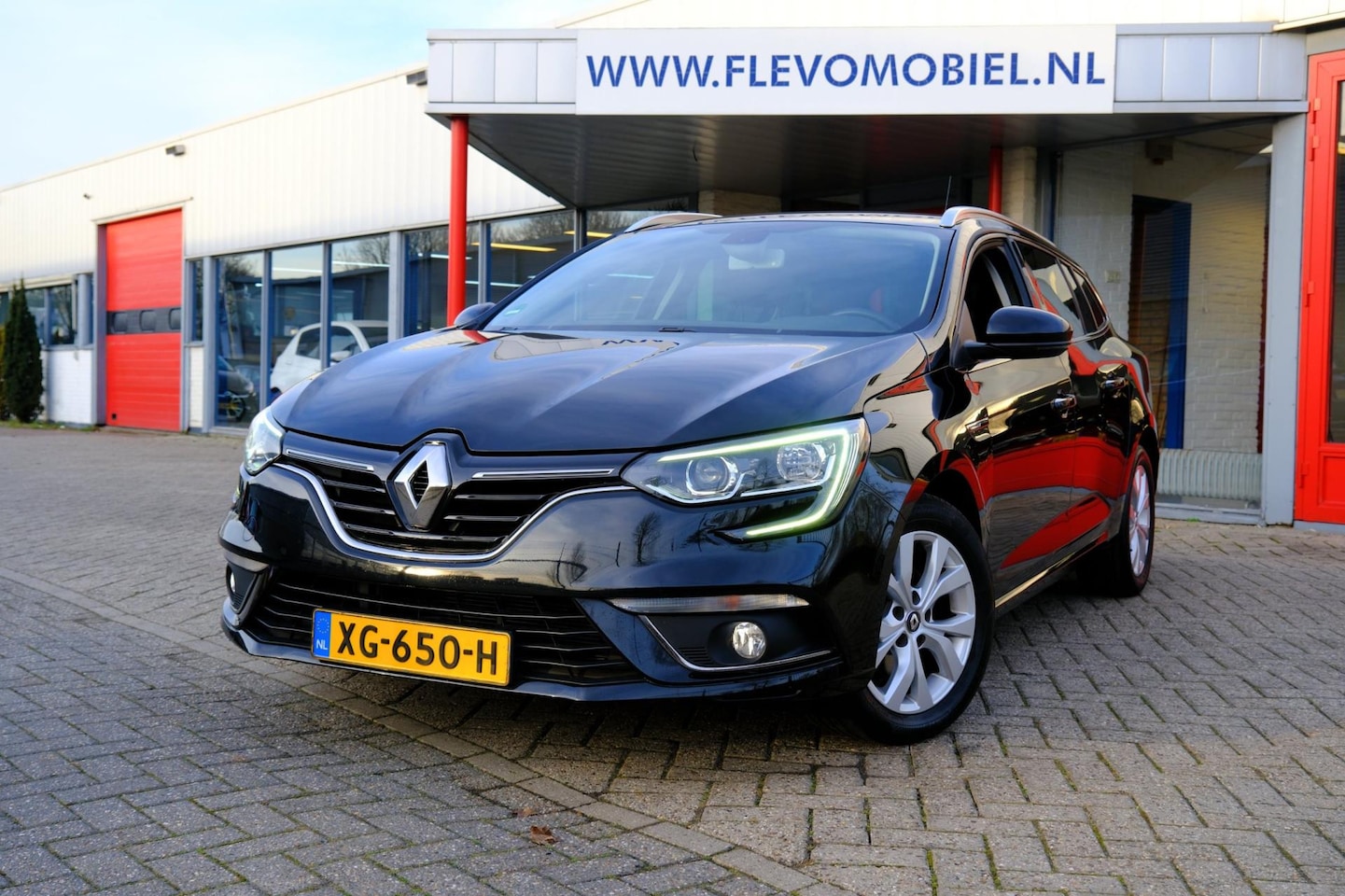 Renault Mégane Estate - 1.3 TCe Limited Navi|1e Eig|Clima|LMV - AutoWereld.nl