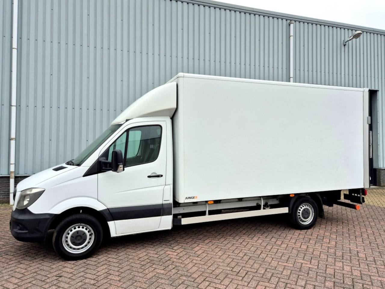 Mercedes-Benz Sprinter - 519CDI 6 Cyl. Bakwagen ENGINE NOT GOOD! - AutoWereld.nl