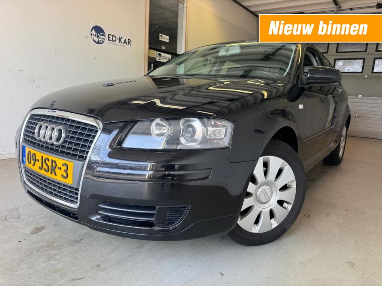 Audi A3 - 2.0 FSI Ambition 3DRS CLIMA LMV PDC NETTE AUTO RIJDT GOED - AutoWereld.nl