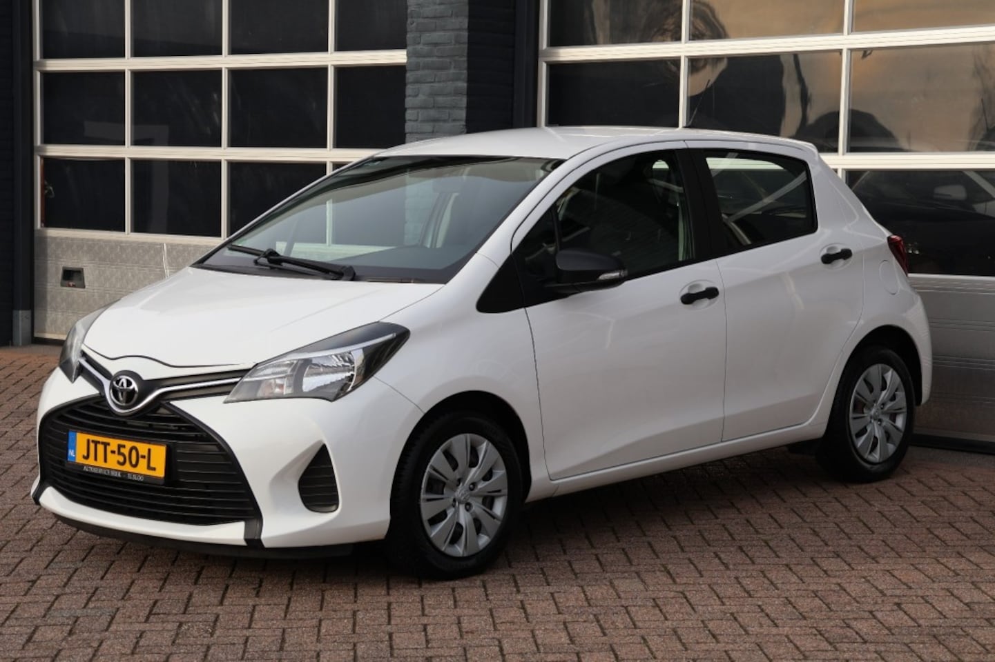 Toyota Yaris - 1.0 VVT-i airco - AutoWereld.nl