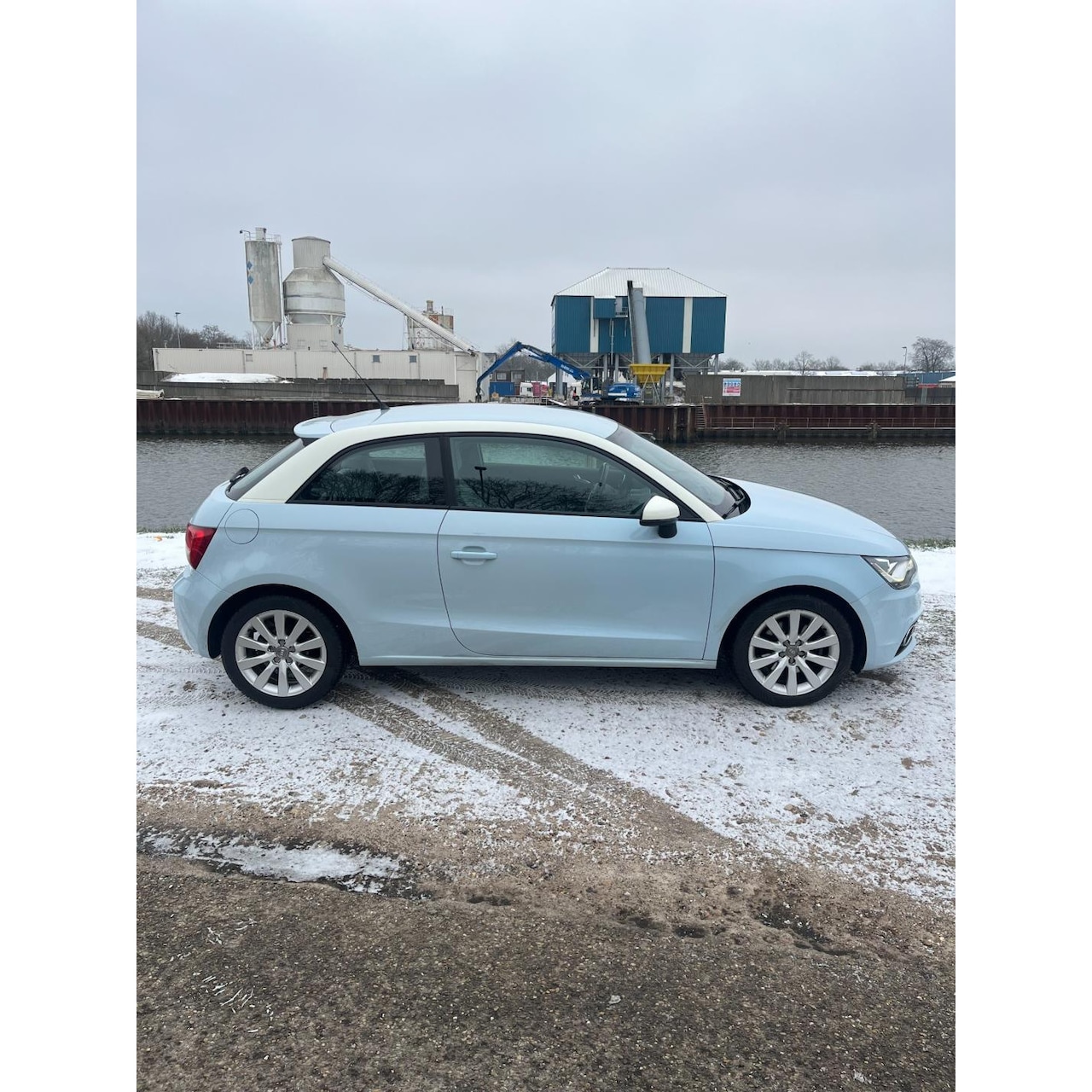 Audi A1 - 1.4 TFSI Ambition Pro Line/nieuwe ketting/zeer goed onderhouden - AutoWereld.nl