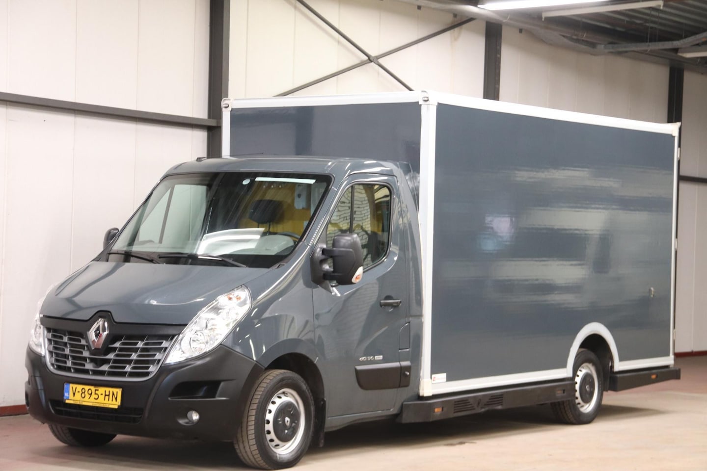 Renault Master - 170PK AUTOMAAT PAARDENWAGEN LOWLINER VERKOOPWAGEN FOODTRUCK - AutoWereld.nl