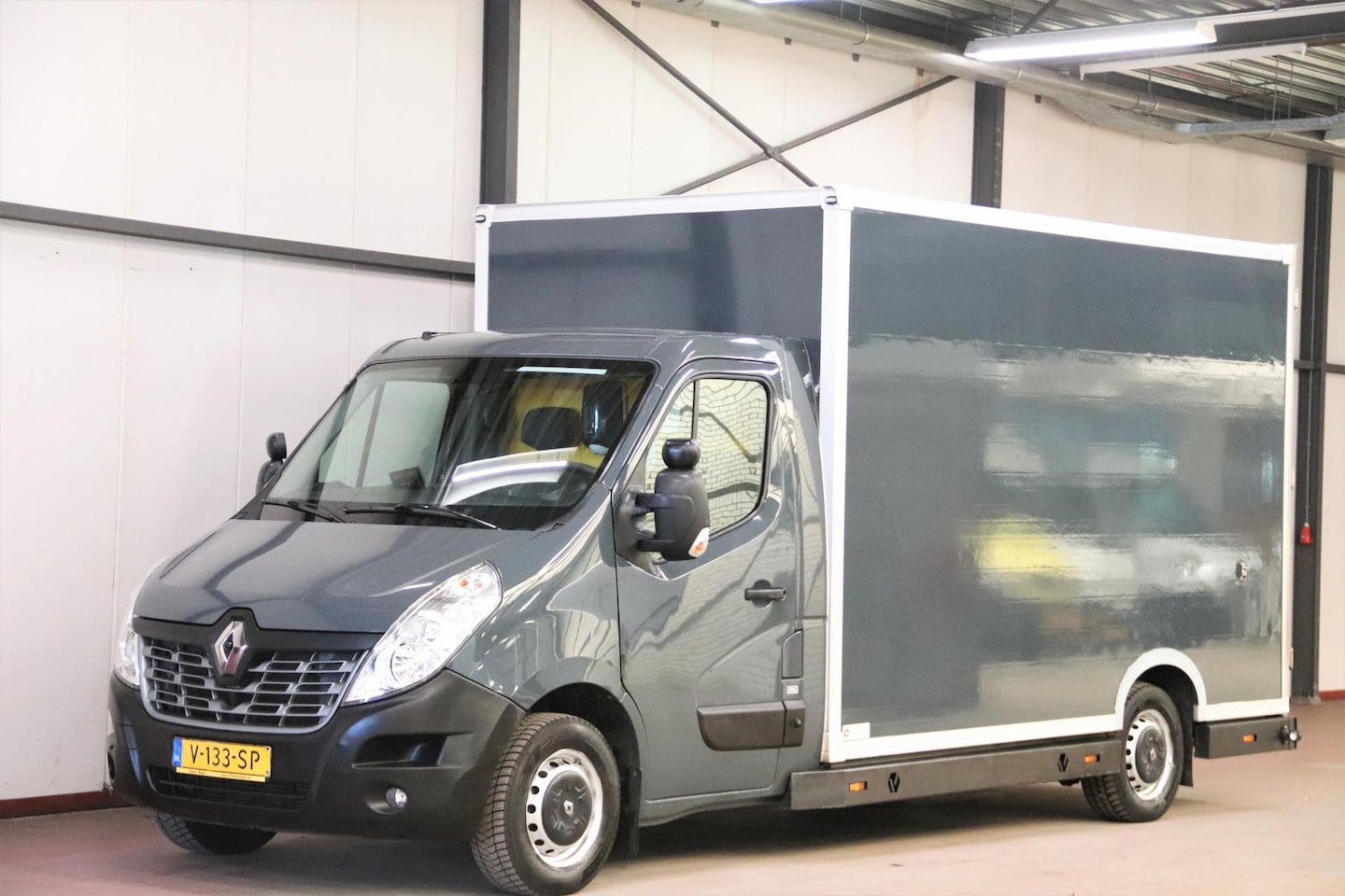Renault Master - 2.3 dCi 170PK AUTOMAAT LOWLINER VERKOOPWAGEN - AutoWereld.nl