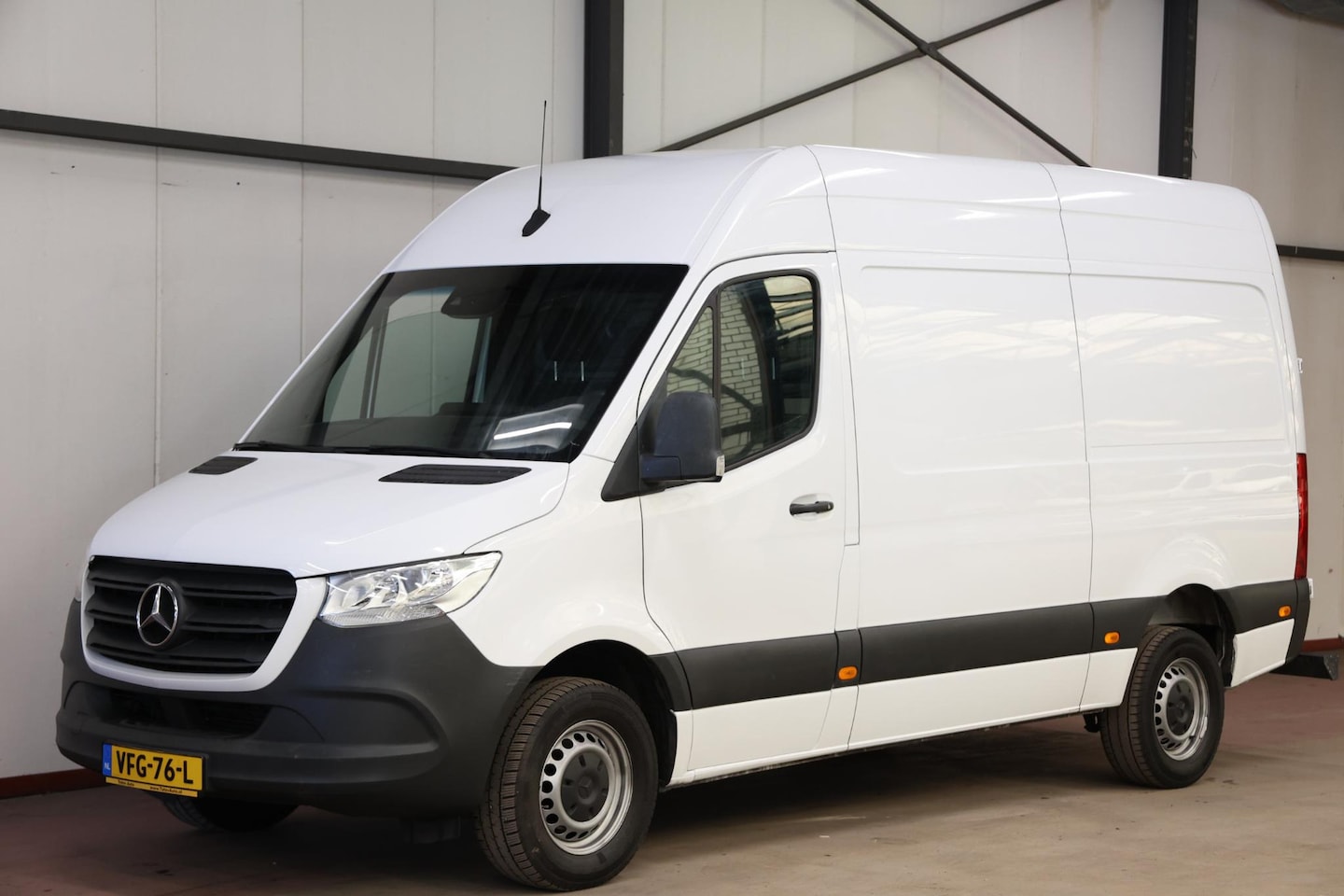 Mercedes-Benz Sprinter - 316 2.2 CDI L2H2 AUTOMAAT 3500KG TREKVERMOGEN - AutoWereld.nl