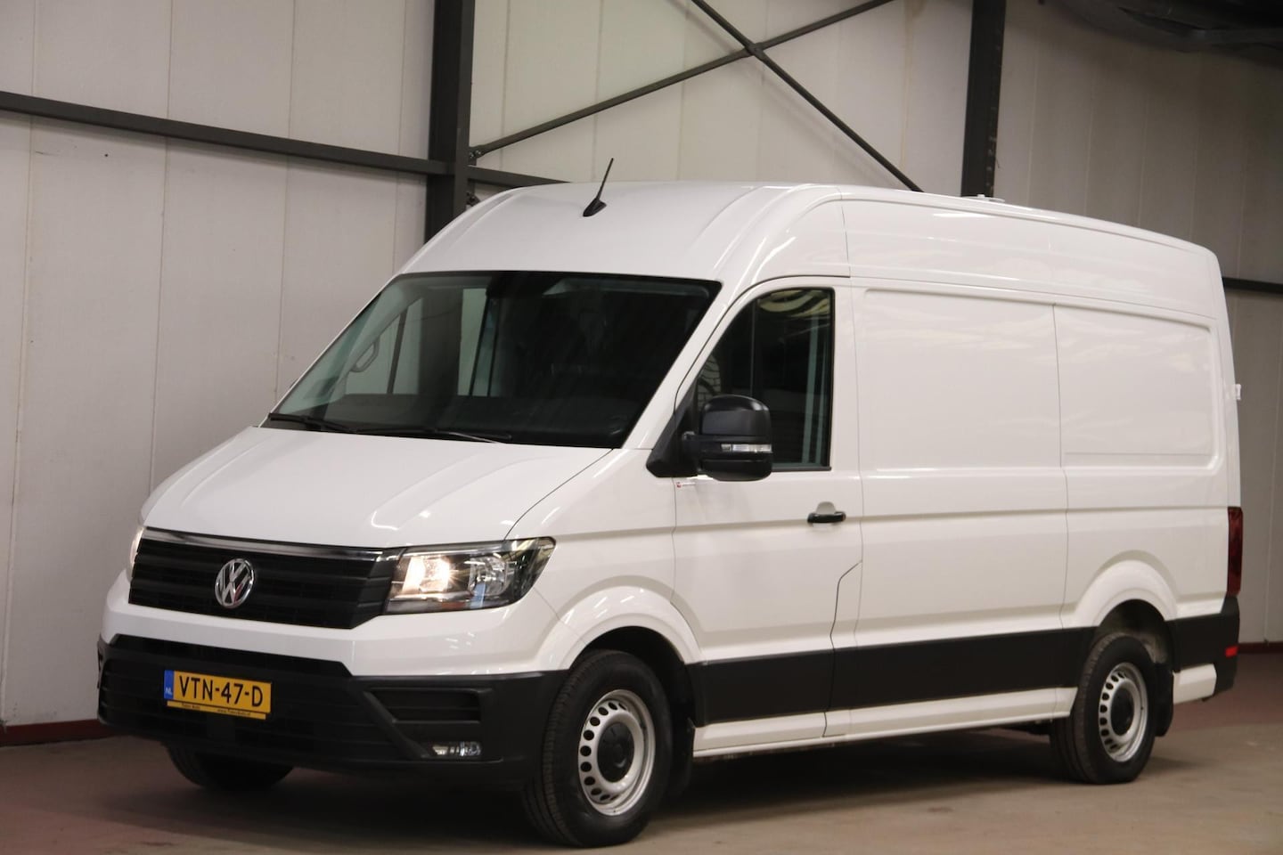 Volkswagen Crafter - 35 2.0 TDI 140PK L3H3 (oude L2H2) EURO 6 - AutoWereld.nl