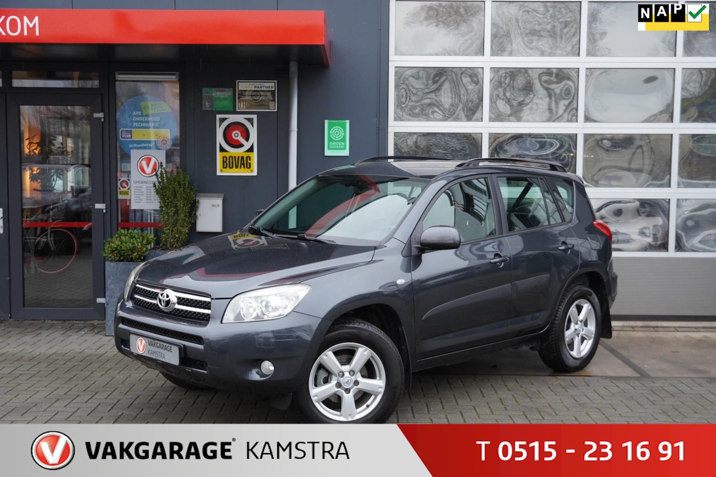 Toyota RAV4 - 2.0 VVTi 152 PK Executive NAP Leder/Clima/Cruise - AutoWereld.nl