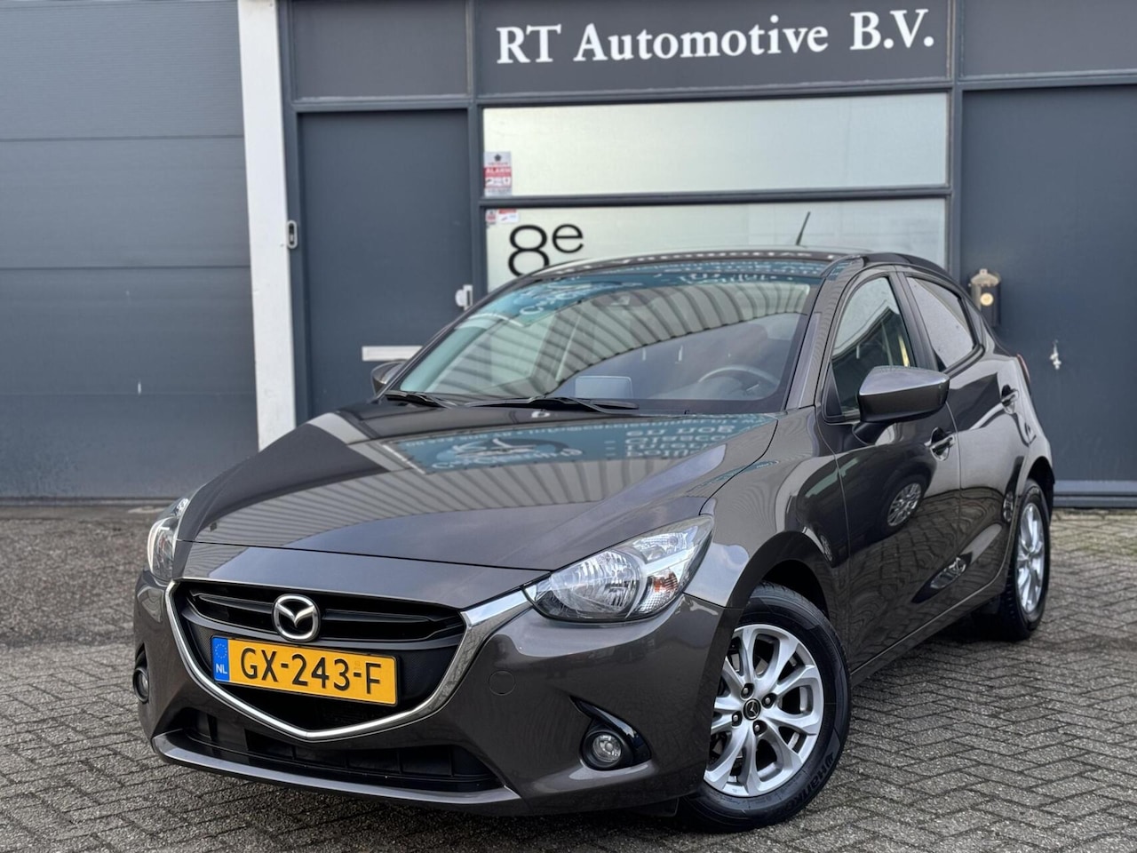 Mazda 2 - 1.5 Skyactiv-G Dealer OH / 1e eigenaar - AutoWereld.nl
