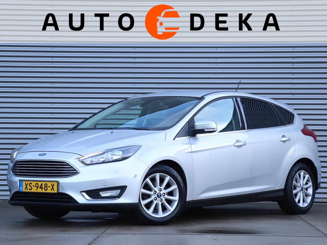 Ford Focus - 1.0 EcoBoost Titanium *Winterpack*Navigatie*Parkeersens.* - AutoWereld.nl