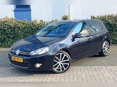 Volkswagen Golf - 1.4 TSI 160PK AUTOMAAT LEDER/CAMERA/NAVIGATIE