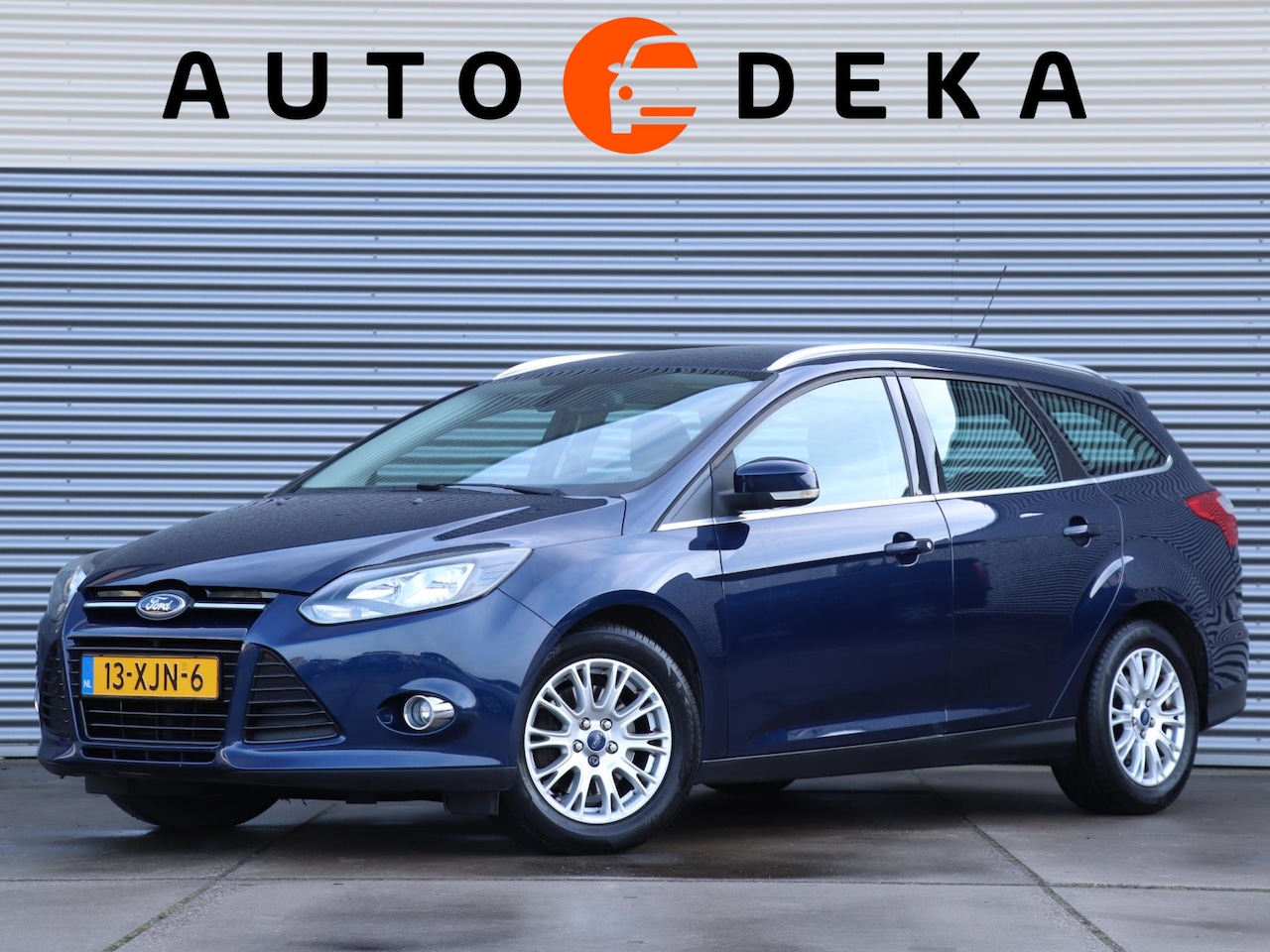 Ford Focus Wagon - 1.6 EcoBoost Titanium *Dealeronderh.*2e Eigenaar* - AutoWereld.nl